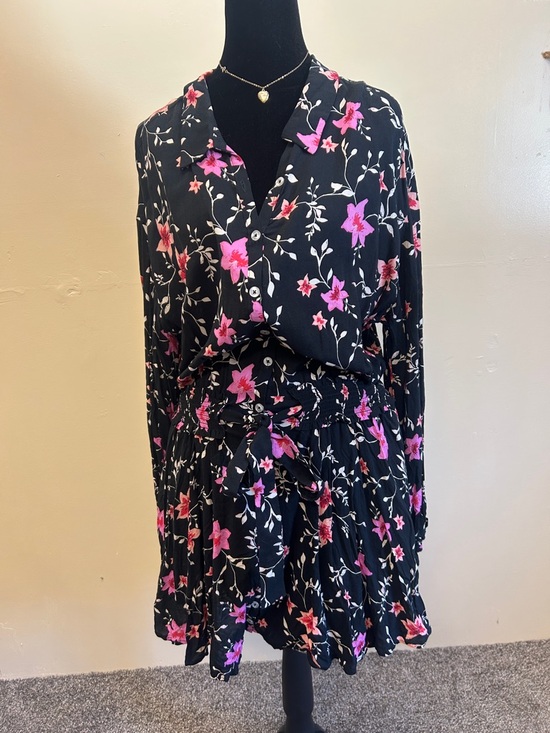 Free People Dresses & Skirts - Free People Black Floral Button-Front Long Sleeve Dress with Pink Flowers